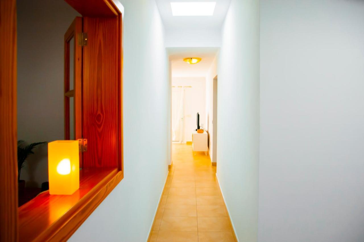 La Concha Beach Apartament Arrecife  Exterior photo