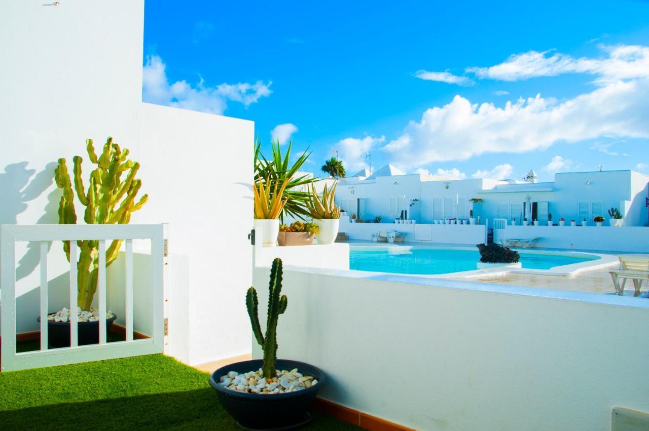 La Concha Beach Apartament Arrecife  Exterior photo